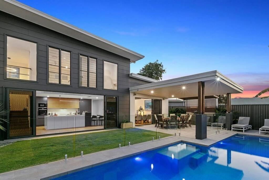 Beachside Buddina Luxury Family House 5 Bedrooms Esterno foto