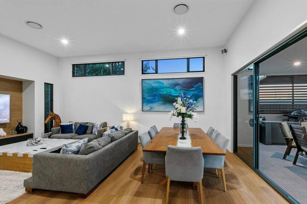 Beachside Buddina Luxury Family House 5 Bedrooms Esterno foto