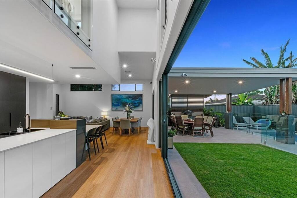 Beachside Buddina Luxury Family House 5 Bedrooms Esterno foto