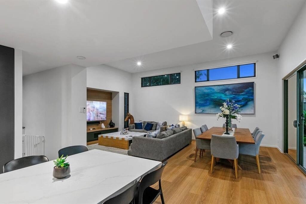 Beachside Buddina Luxury Family House 5 Bedrooms Esterno foto